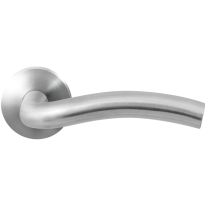 GPF1010.09-00 Kui door handle on rose 50x8mm