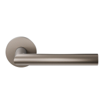 GPF115ER door handle on rose pointing right