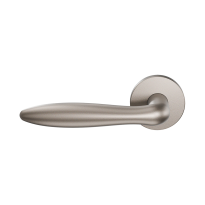 GPF1314.A3-00L/R Rangi door handle on rose pointing left/ right 50x8mm