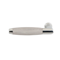 GPF4012 Ika door handle pointing left / right 