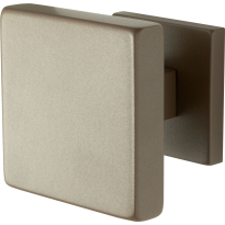 GPF9825.A3 Mocca blend square entrance knob 70x70 mm