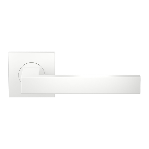 GPF138E door handle on rose