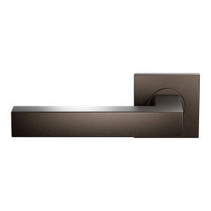 GPF132EL door handle on rose pointing left