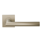 GPF115E door handle on rose