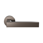 GPF1304.A1-00 Dark blend Tapu door handle on rose 50x8mm