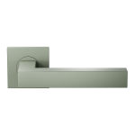 GPF132E door handle on rose
