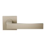 GPF138E door handle on rose