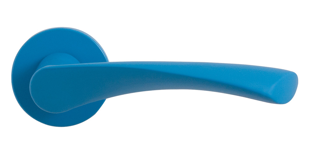 GPF
                        Combivari blue door handle on rose